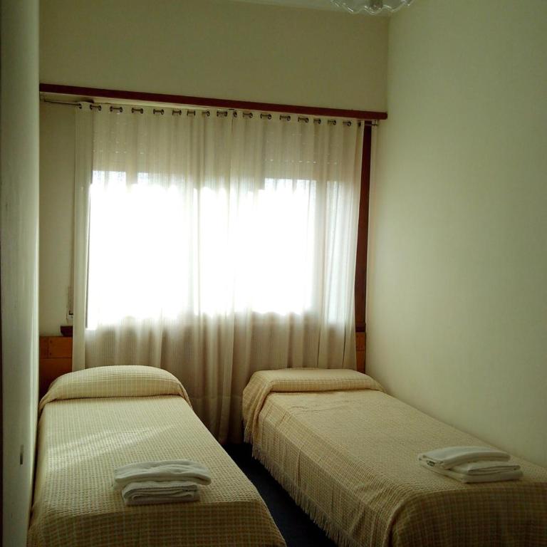 Hotel Montecarlo - Standard Quadruple Room - 3