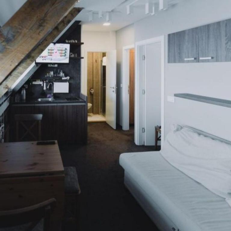 Mali Medved Konaci - Apartman sa 2 Spavaće Sobe - 6