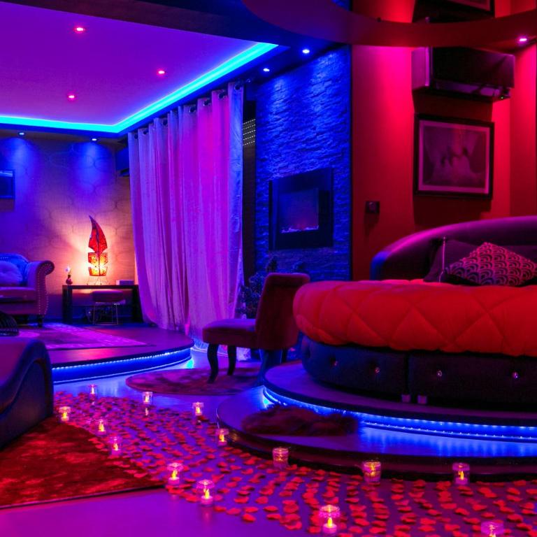 L'Insolite Spa Privatif ''Suite Luxueuse-Jacuzzi" - Appartement 1 Chambre - 5
