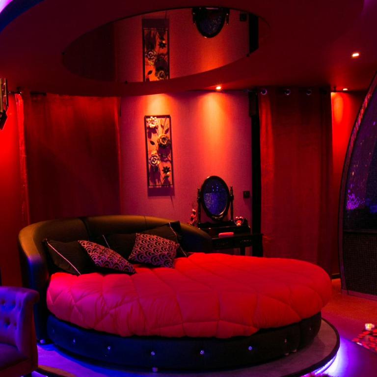 L'Insolite Spa Privatif ''Suite Luxueuse-Jacuzzi" - Appartement 1 Chambre - 7