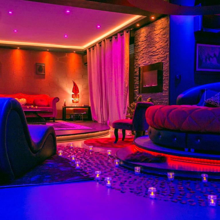 L'Insolite Spa Privatif ''Suite Luxueuse-Jacuzzi" - Appartement 1 Chambre - 11
