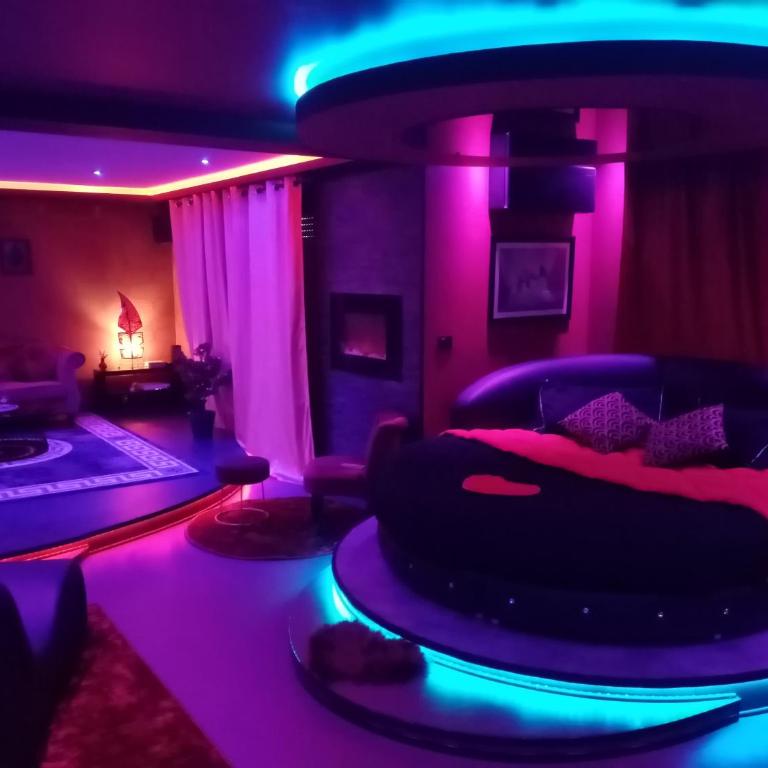 L'Insolite Spa Privatif ''Suite Luxueuse-Jacuzzi" - Appartement 1 Chambre - 14