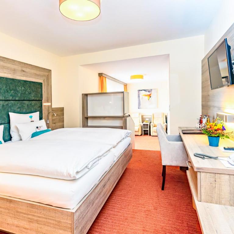 Kur- und Wellnesshotel Förch - Doppelzimmer mit Balkon - 5