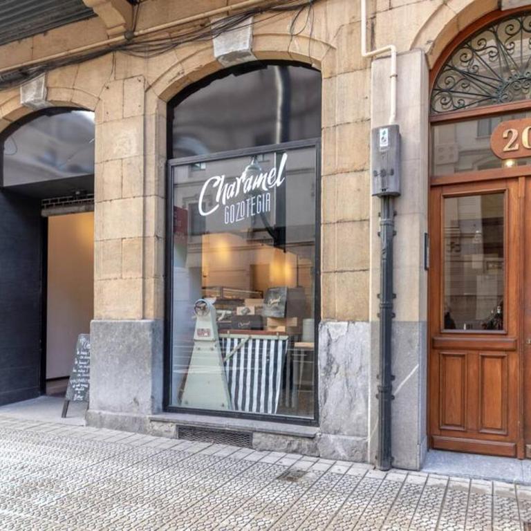 FANTÁSTICA UBICACIÓN Guggenheim - Parking gratis - Two-Bedroom Apartment - 5