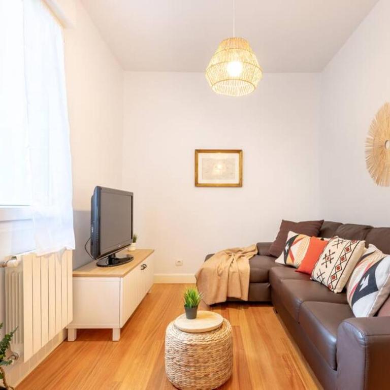 FANTÁSTICA UBICACIÓN Guggenheim - Parking gratis - Two-Bedroom Apartment - 13