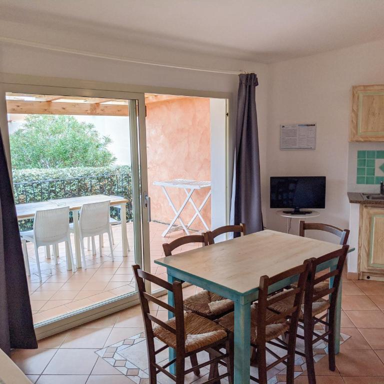 Residence Hotel Lu Nibareddu - Standard Two-Bedroom Apartment - 5