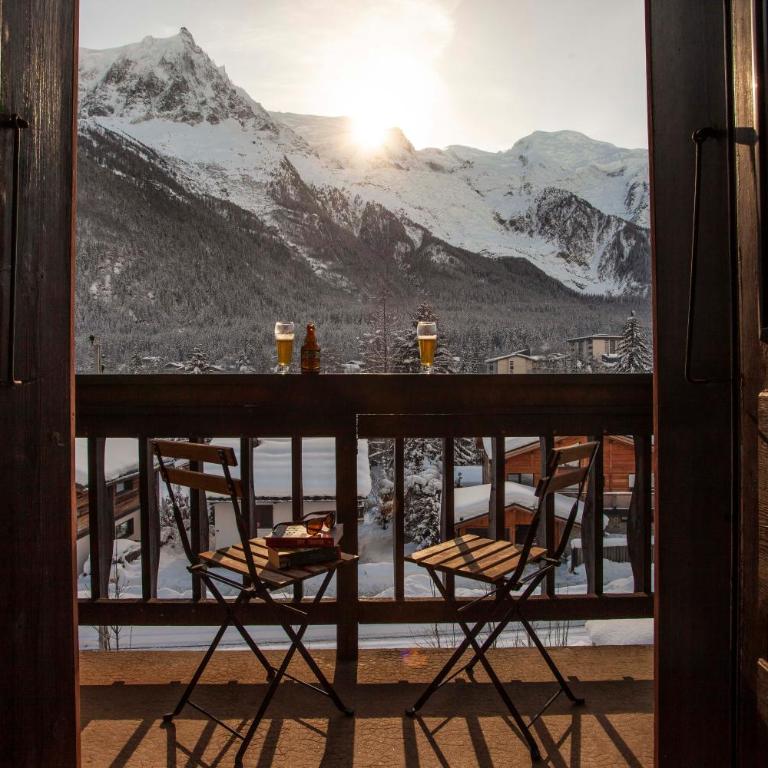 La Chaumière Mountain Lodge - Camera Matrimoniale con Balcone e Vista sul Monte Bianco - 8