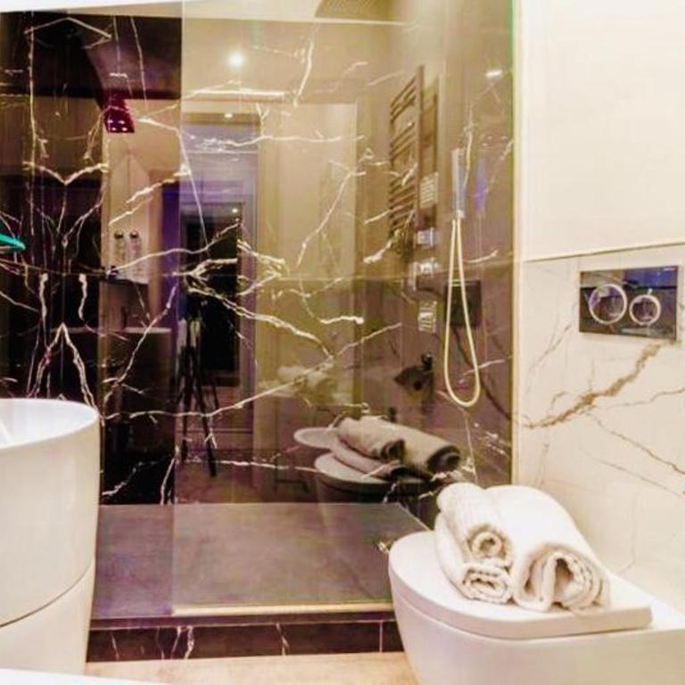 Governo Vecchio Guesthouse Navona - Camera King Deluxe - 4