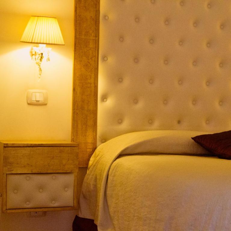 Caput Mundi Suite - Appartamento Standard - 32