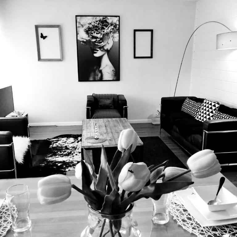 Bed and Break Annecy, appartement 90m2 avec parking, balcons - Three-Bedroom Apartment - 6