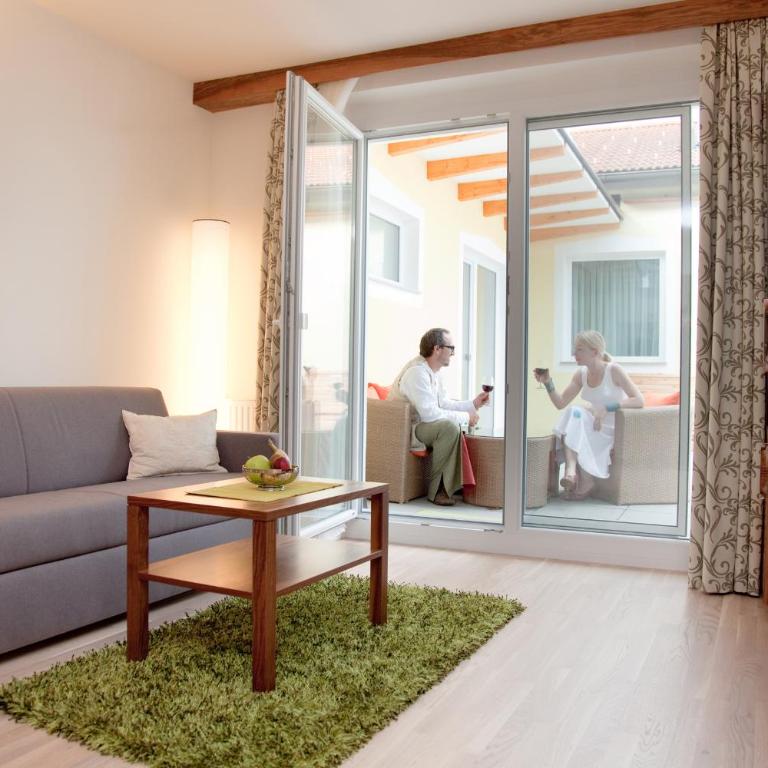 Hotel-Restaurant Teuschler-Mogg Bad Waltersdorf inklusiv Genusscard - Suite Junior con terraza - 2