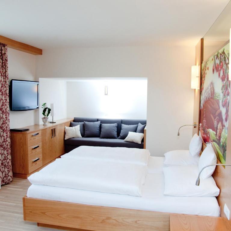 Hotel-Restaurant Teuschler-Mogg Bad Waltersdorf inklusiv Genusscard - Suite Superior con terraza - 2