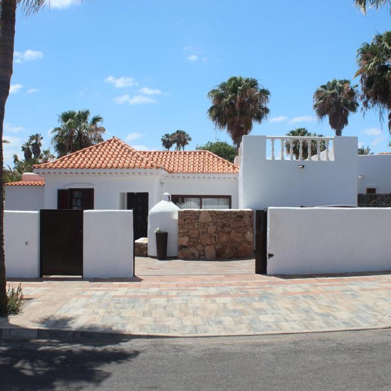 Villa La Charlatana - Two-Bedroom Villa - 23