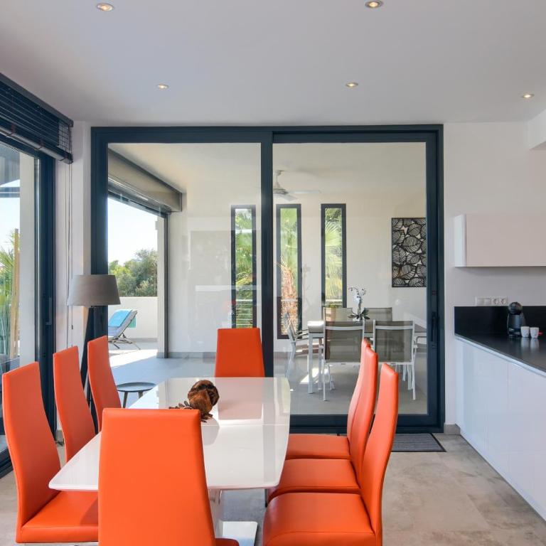 Graham Holiday Rentals - Oasis - Villa - 34