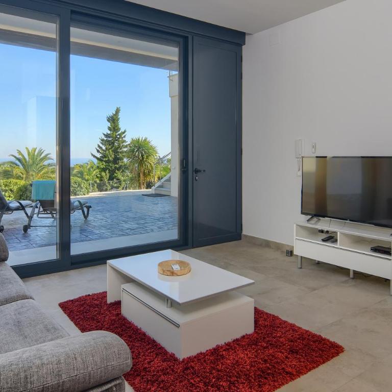 Graham Holiday Rentals - Oasis - Villa - 46