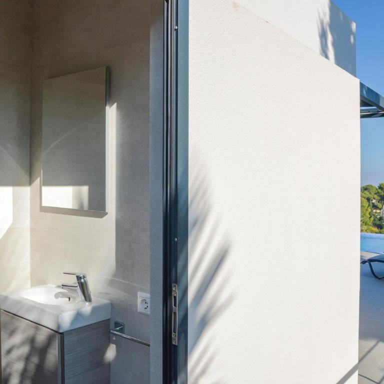 Graham Holiday Rentals - Oasis - Villa - 53