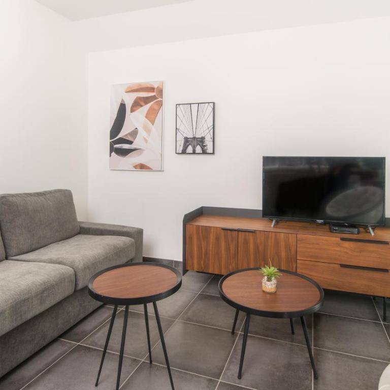 Villa Sunshine avec Jacuzzi Privatif - Villa 3 Chambres - 15