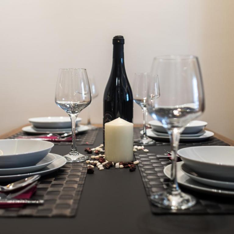 Apart Compliment - One-Bedroom Apartment - 8