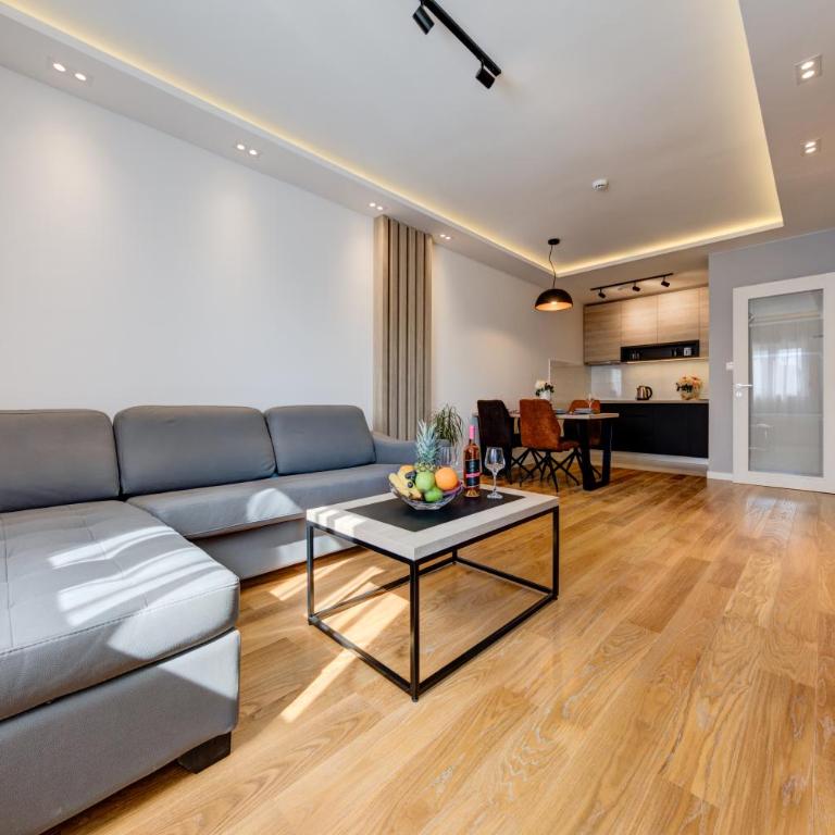 Apart Compliment - One-Bedroom Apartment - 9
