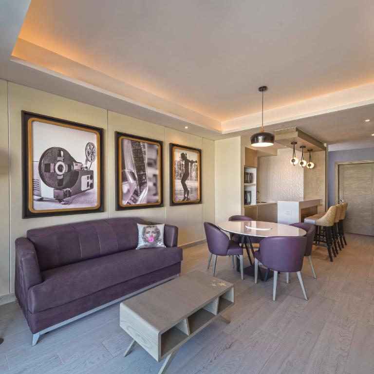 Planet Hollywood Cancun Adult Scene by Royalton, An Autograph Collection All-Inclusive Resort - Adults Only - Directors Suite One Bedroom - 3