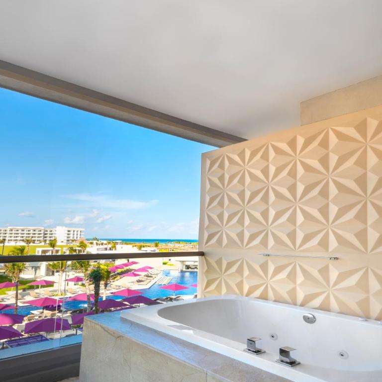 Planet Hollywood Cancun Adult Scene by Royalton, An Autograph Collection All-Inclusive Resort - Adults Only - STAR Class Directors Suite One Bedroom - 2