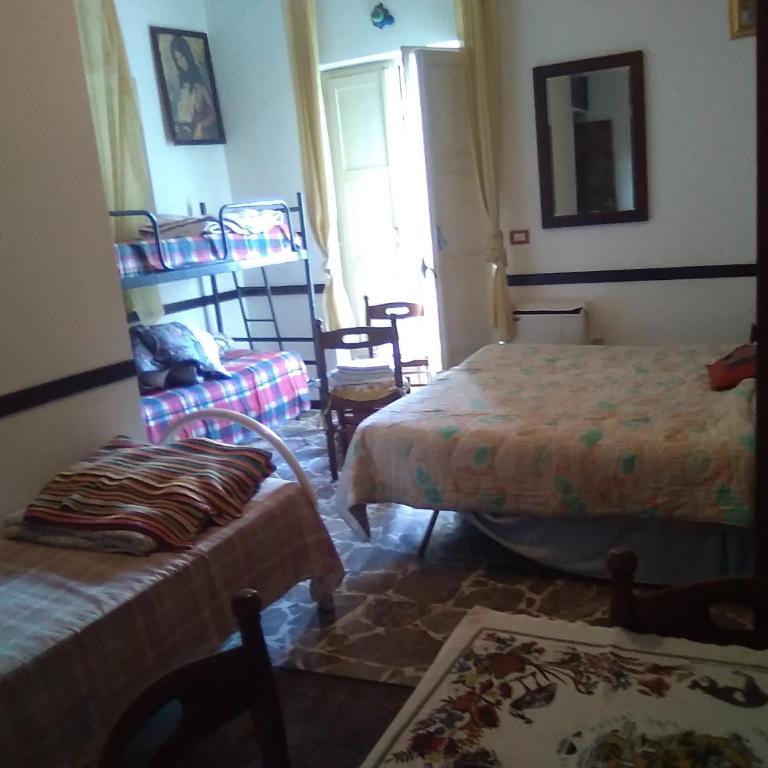 Large Quadruple Room - Camera Quadrupla - 2