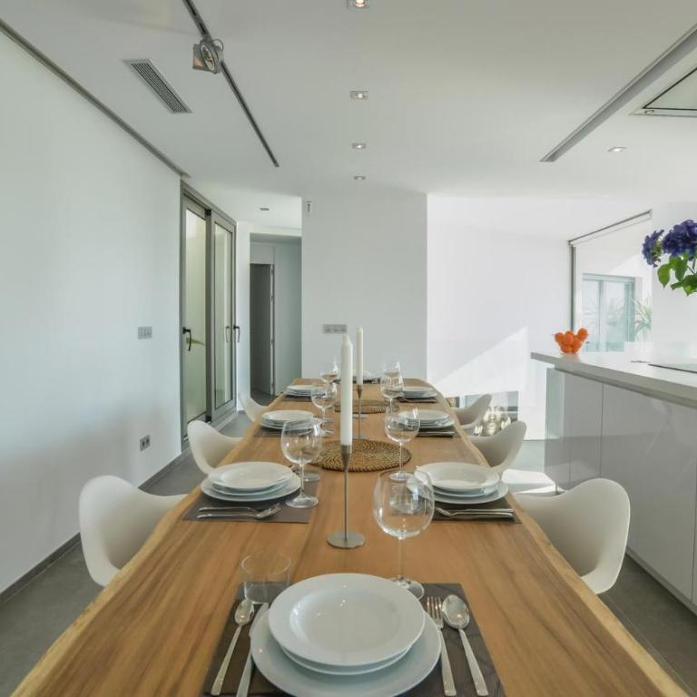 Graham Holiday Rentals - Moraira Breeze - Villa - 26