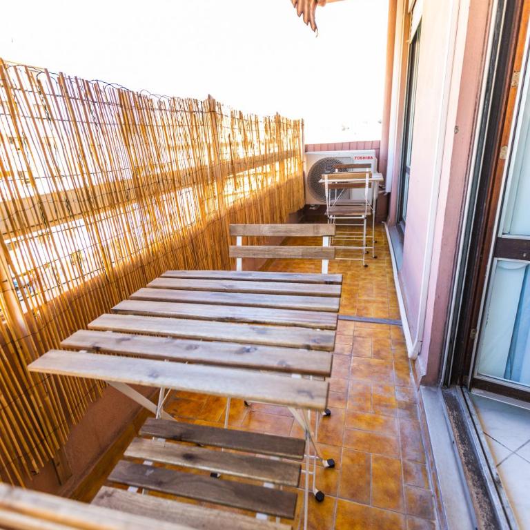 Superbe 100m2 - 2 Balcons - Proche Gare - Climatisé - Appartement - 16