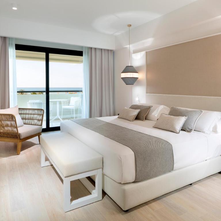Grand Palladium Sicilia Resort & Spa - Suite with Sea View - 1