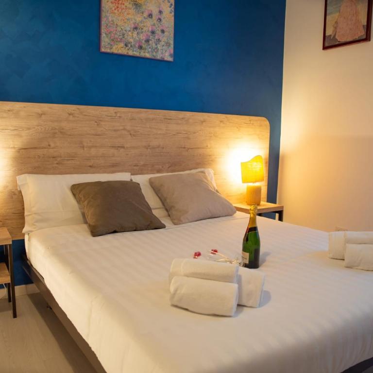 Romerooms - Double Room - 11