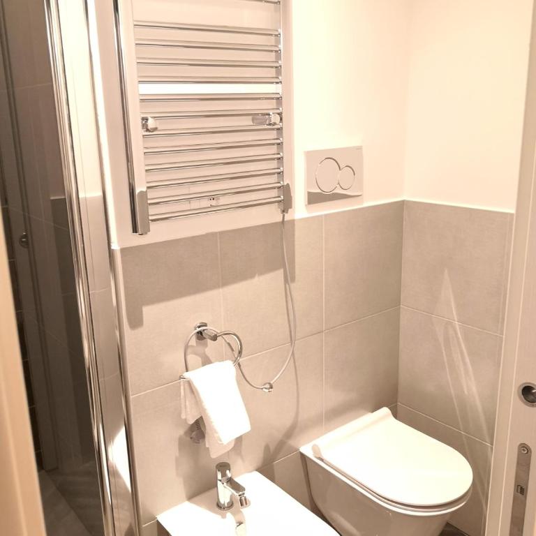 Frattina FF italian suites - Camera King Superior - 4