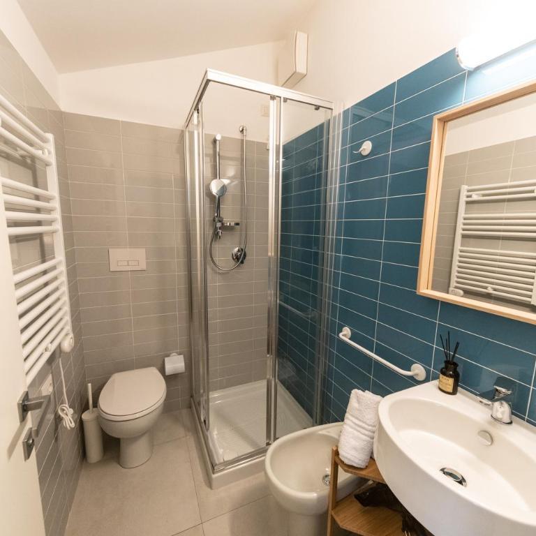 Hotel Kiss - Economy Double Room - 2