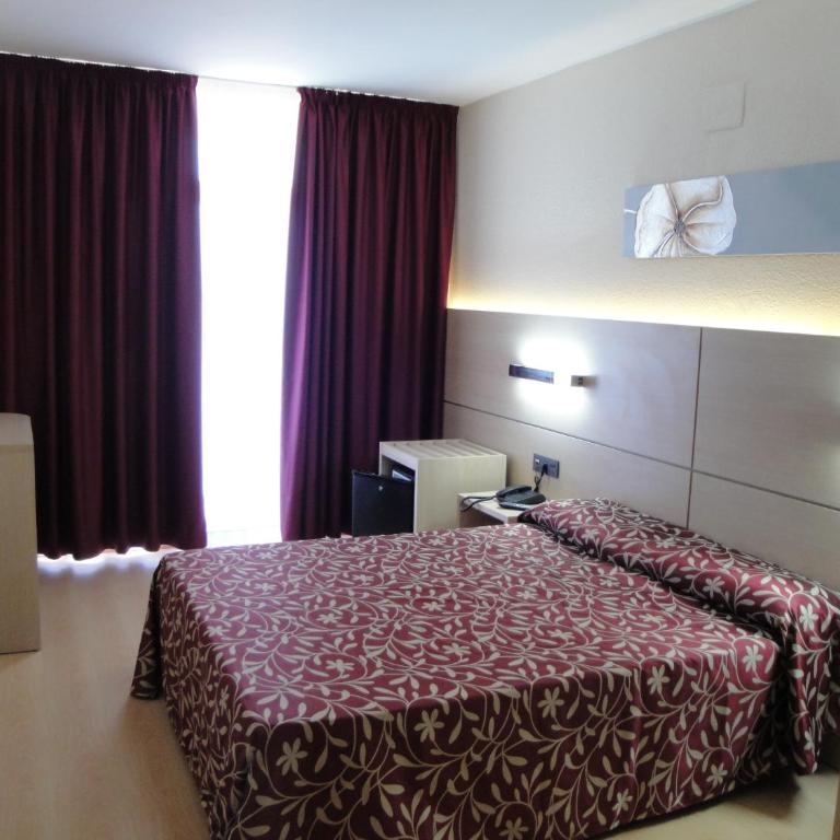 Hotel Esplendid - Habitación Doble Superior con balcón - 1