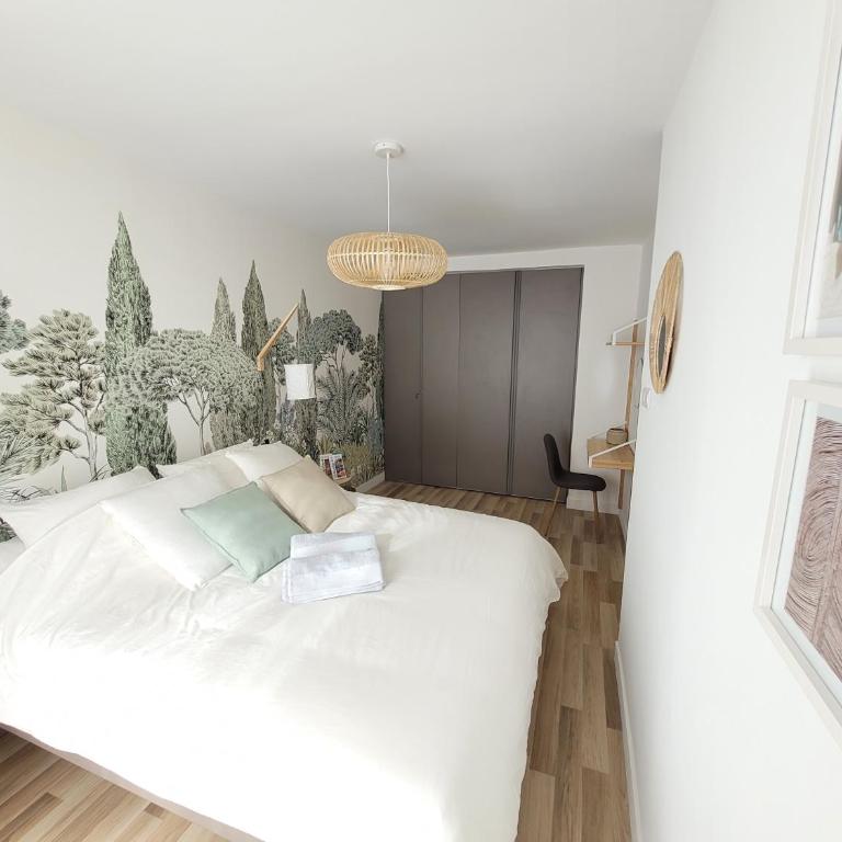 Sunny and calm 2 bed apartment place du Pin - Appartement 2 Chambres - 1