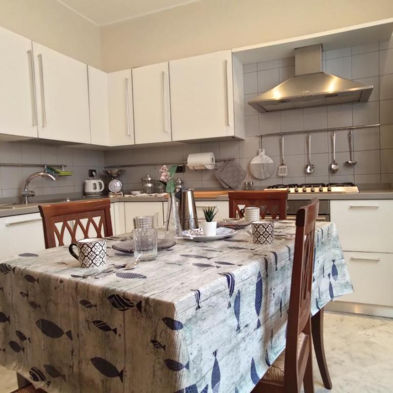 Al Terra di Mare Appartamenti - "Garibaldi 80" - Appartamento con 2 Camere da Letto - 3
