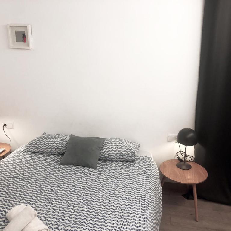 Art&Flats Hostel - Double Room with Shared Bathroom - 3