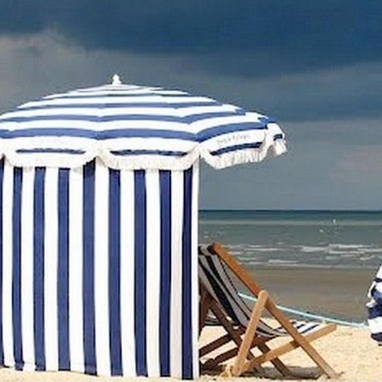 Cosy appartement dans une villa avec piscine, proche du centre et de la mer - Apartamento de 1 dormitorio - 27