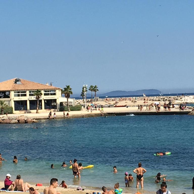 Azur, studio classé, climatisé, wifi, ascenseur, à 75 m de la plage - Monolocale - 22