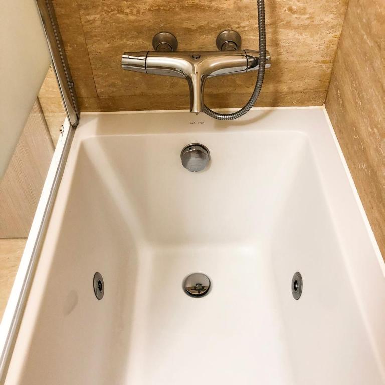 LUX&2Jacuzzi. NEW! Golden Mile Las Americas, Parque Santiago 2. Pool heated Sea water 2 BDR - Apartamento de 2 dormitorios - 5