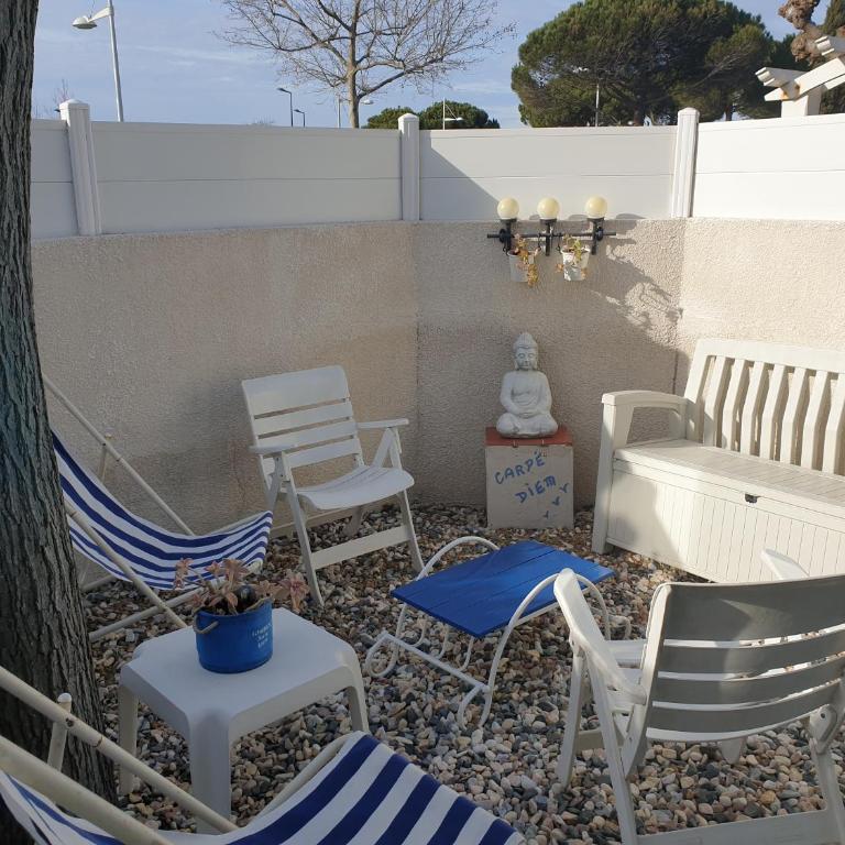 LES AMANDINES - Chambre Double - Vue sur Parc - 6