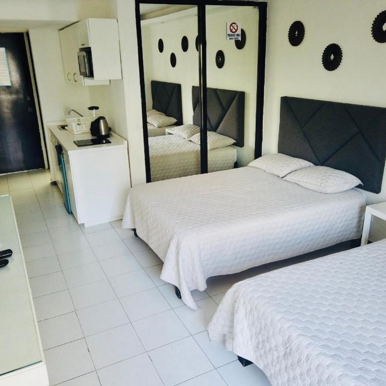 Hotel acapulco y suites mediterrane - Habitación Familiar (5 personas) - 3