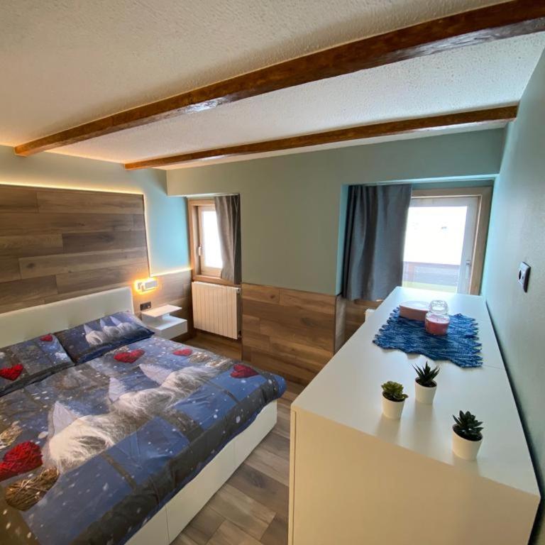Antonella's Home - Appartamento con 1 Camera da Letto - 13