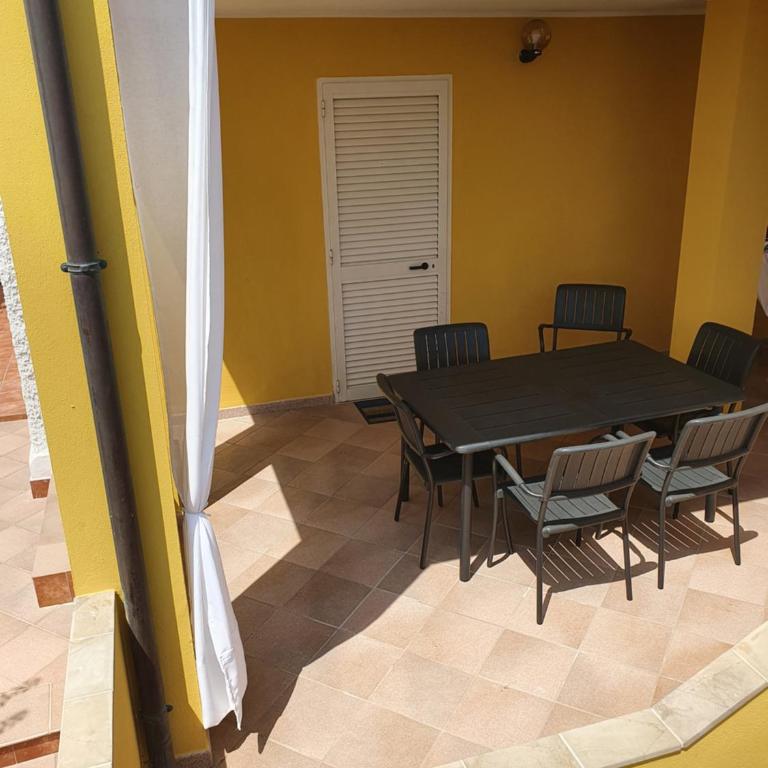 Yellowhouse - Appartamento con Vista Mare - 11
