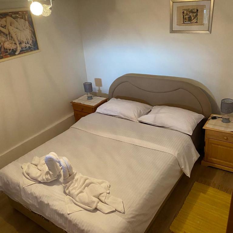 Guest house Sladjana - Family Studio - 5