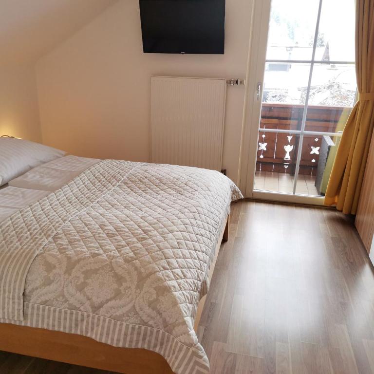 Landhaus Kulm - Penthouse-Apartment - 9