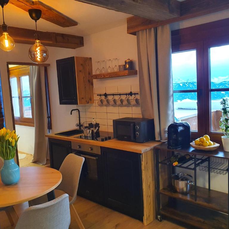 "Alpenapartments für Skifahrer-Pistennähe,Panomareblick & Skiraum" Kozma - Apartment mit 2 Schlafzimmern - 4