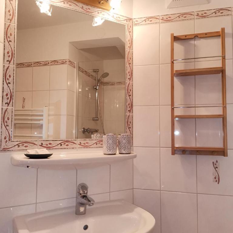 Landhaus Kulm - Penthouse-Apartment - 15