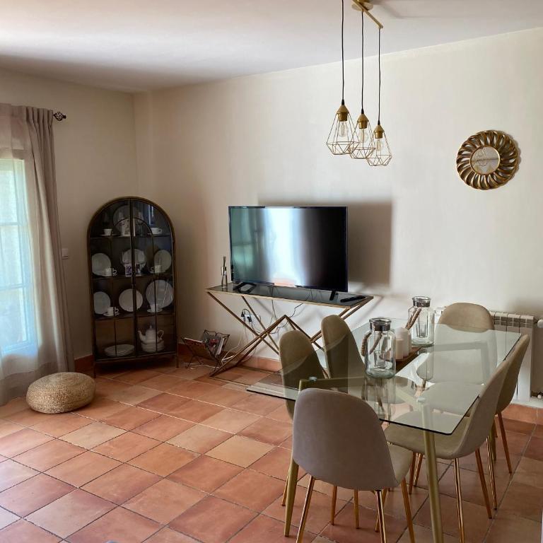 Precioso adosado rodeado de un entorno verde natural y muy cerca de la playa - Apartamento de 2 dormitorios - 13