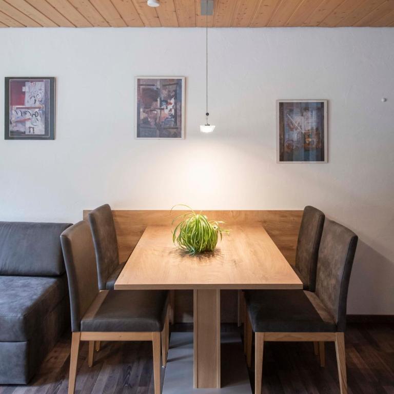 Apartment Madlaina - Studio mit Balkon - 9