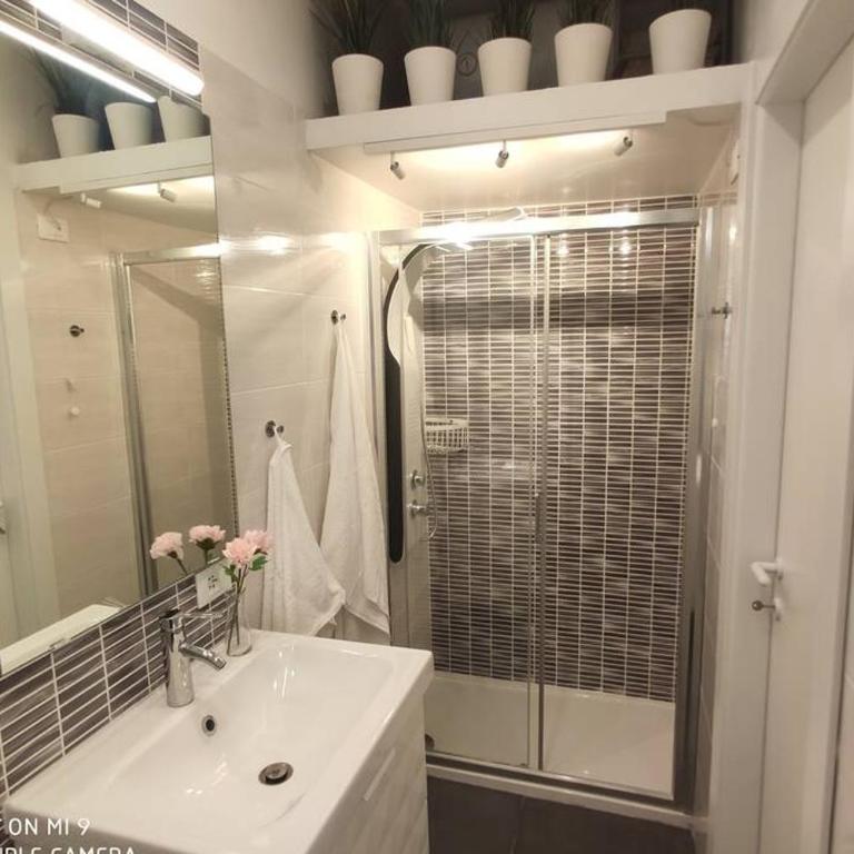 Luxury House Love - Appartamento con 1 Camera da Letto - 23